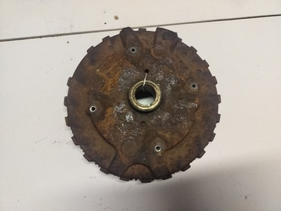 #ad #ad 84004525 BRIGGS AND STRATTON ENGINE FLYWHEEL $99.00