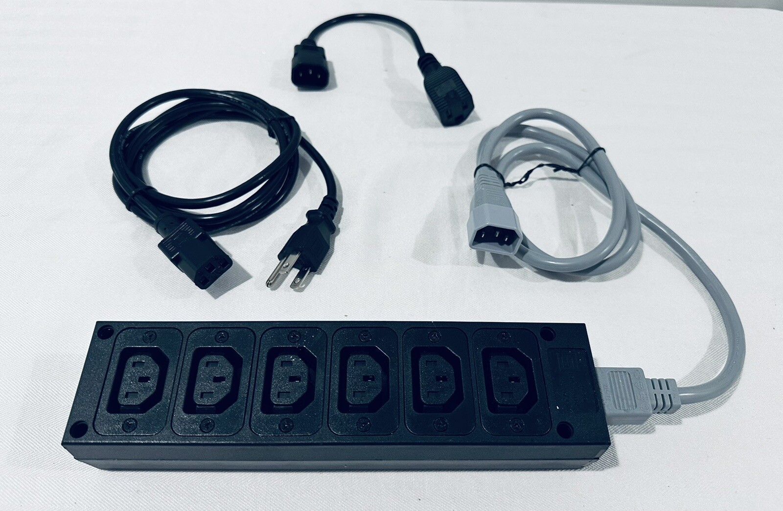 Vyaire Carefusion Vmax Vyntus Powermodule Cart Power Supply 115V - Tested