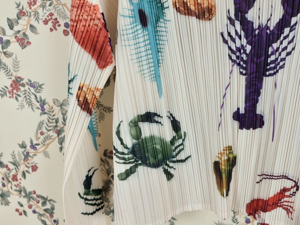 Issey Miyake Pleats Please Inspired Crab Lobster Sea Animal Beige Cardigan Coat - Image 4 of 4