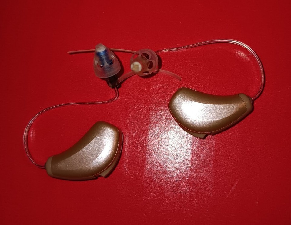 NUEAR NOW PRO HEARING AIDS WIRELESS PAIR LEFT & RIGHT WITH PHONAK CASE eBay