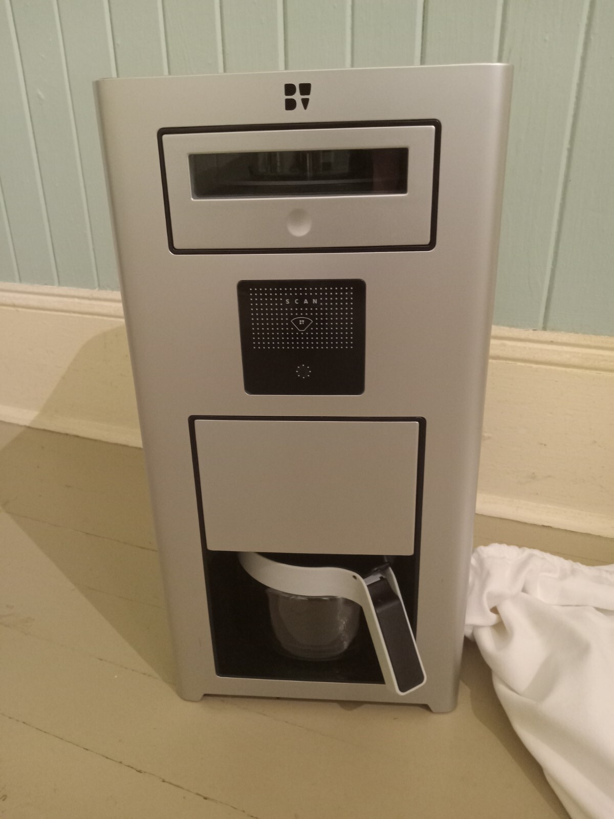 Bonaverde berlin silver Roast-Grind-Brew Coffee Machine, luxury coffee maker