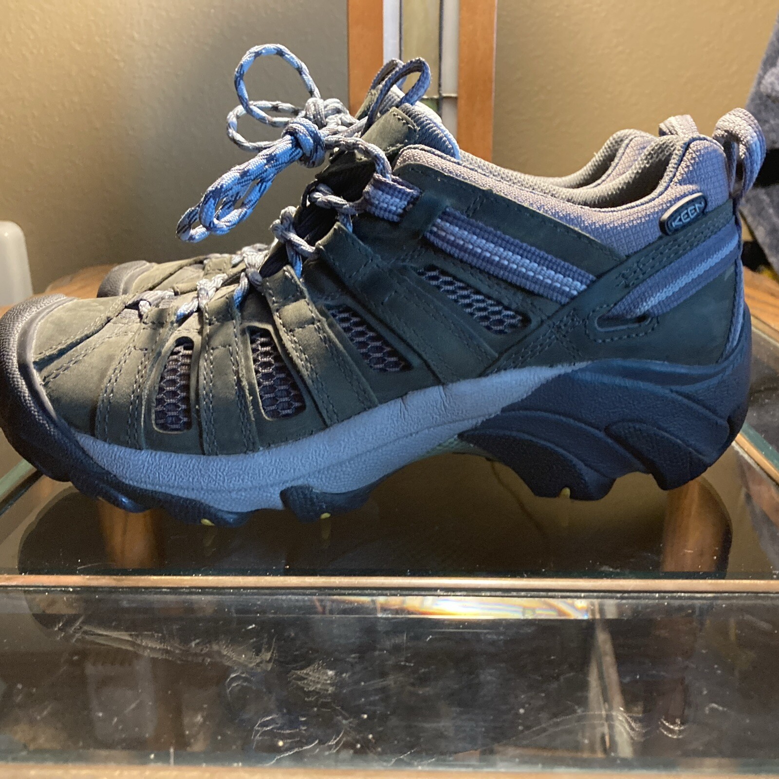 Keen 1207 Voyageur Brindle Alaskan scarpe da trekking basse scarpe donna US 9