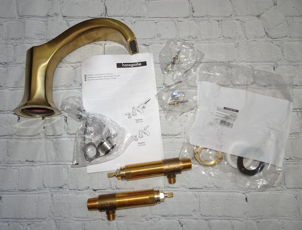 hansgrohe Locarno Transitional 2-Handle 16-inch Wide Roman Tub Filler Freestandi - Изображение 2 из 4