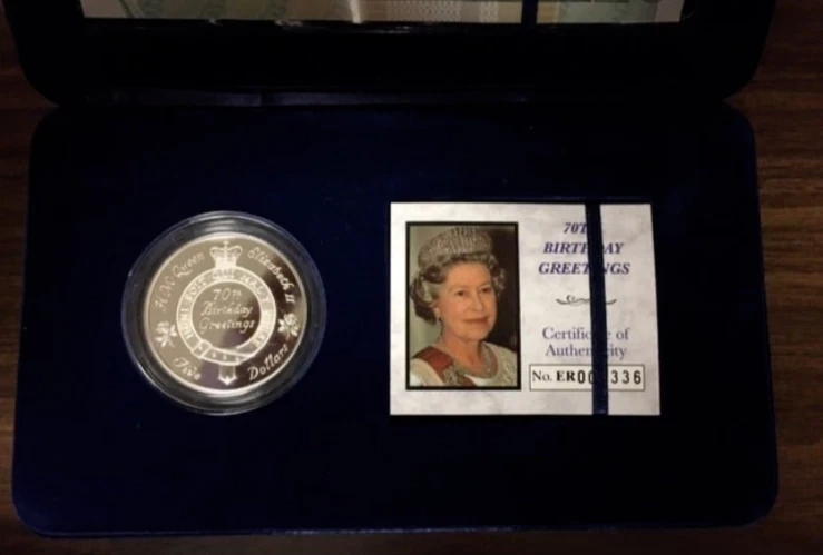 New Zealand 70th Birthday Set 1996  "Super RARE" (Mintage: 3000) - Low number - Image 3 of 4