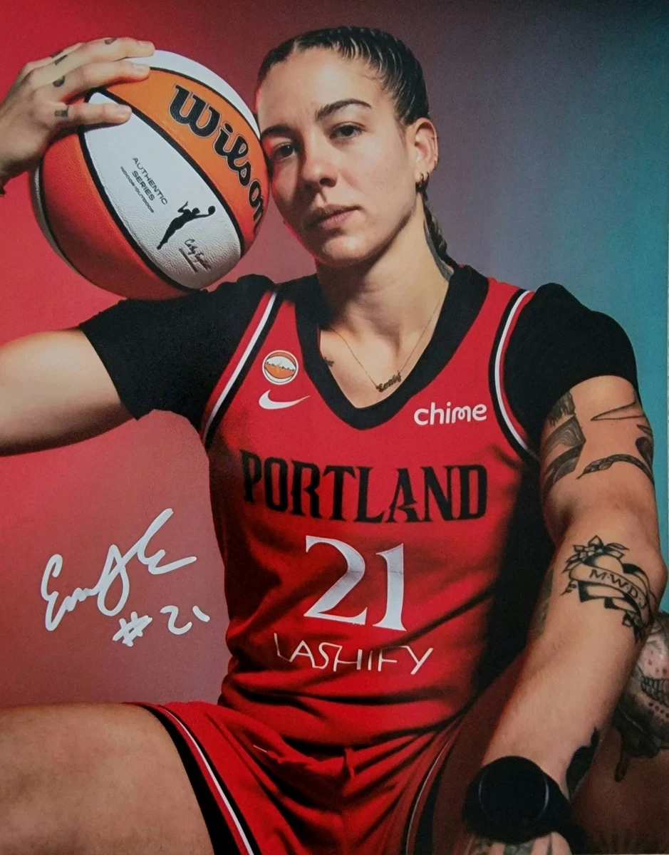 WNBA Edwards, Smith & Williams サイン入り写真 WNBA Edwards, Smith