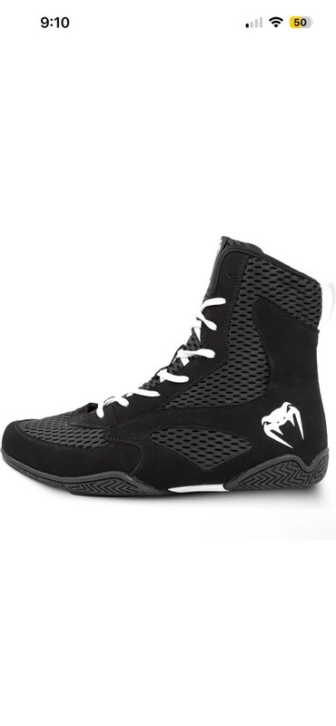 Venum Contender Boxing Shoes - Black/White Size 12 04958-108 New