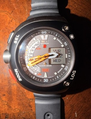 CITIZEN Promaster Aqualand Eco-Drive Divers Depth Meter 200m. U107-T007970 HST. 