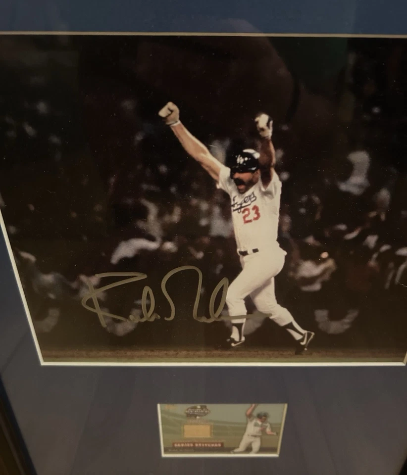 Tarjeta de murciélago usada firmada por Kirk Gibson con foto y juego - Los Angeles Dodgers Foto 3 de 4