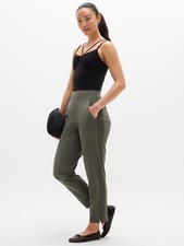 Athleta Brooklyn Mid Rise Ankle Pant Size 4 Petite EUC