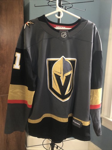 Las Vegas Golden Knights Jersey , #71 William Karlsson Size Men’s Large Used