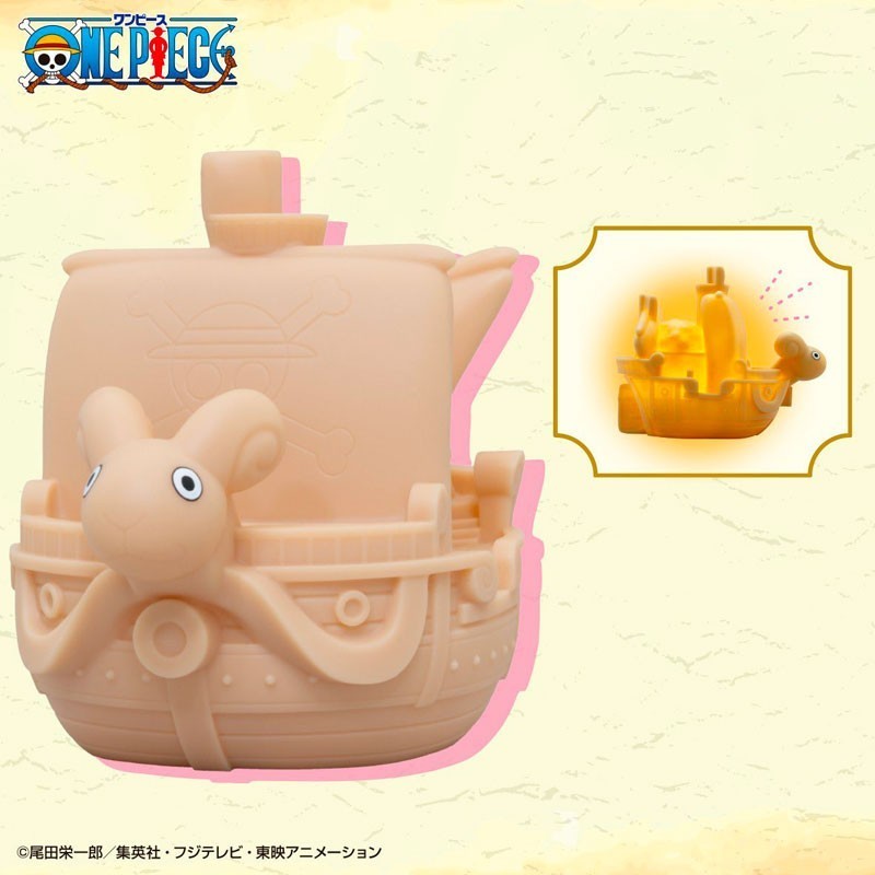 Lampe Going Merry One Piece revivez la saga d'East Blue avec cette veilleuse de collection