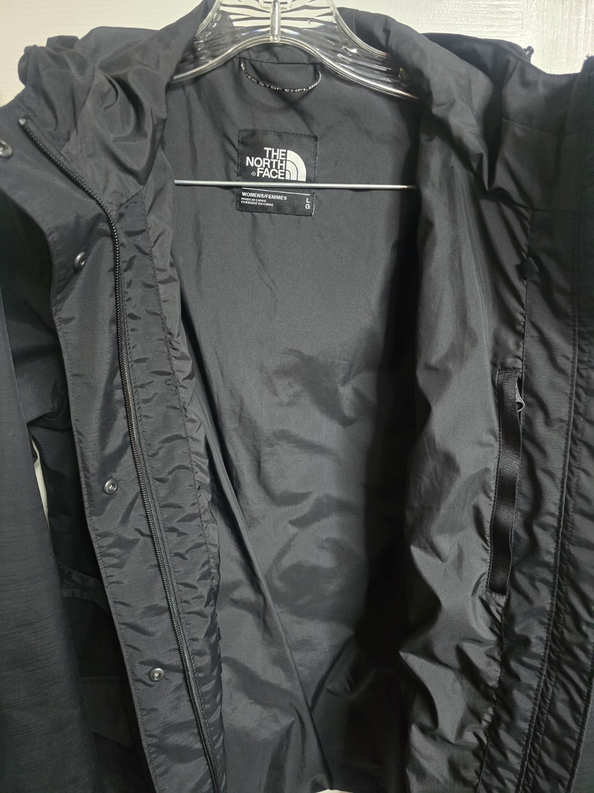 north face never stop exploring Jacket - image 4