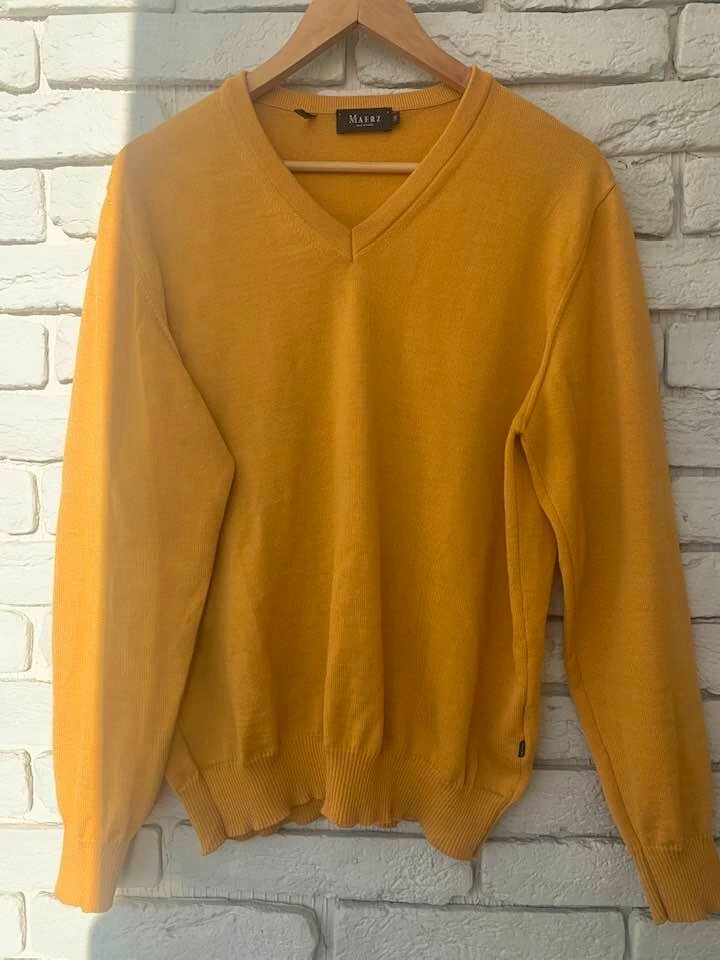 MAERZ VIRGIN WOOL UNISEX V-NECK ORANGE SWEATER SIZE 50