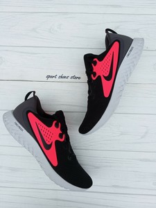 nike legend react black red