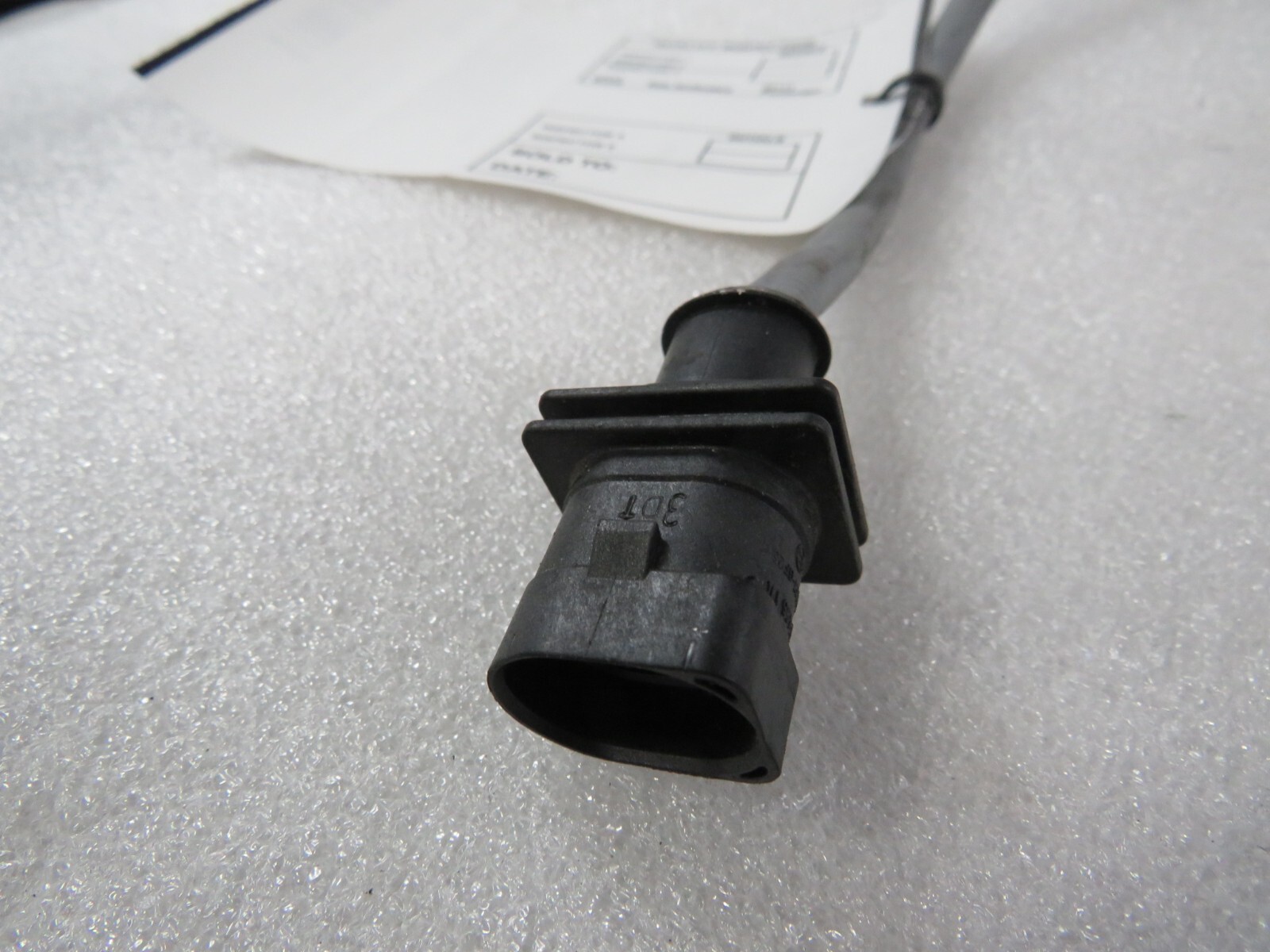 Maserati Levante, Ghibli, Quattroporte, RH, Front Oxygen Sensor, Used, 670009075