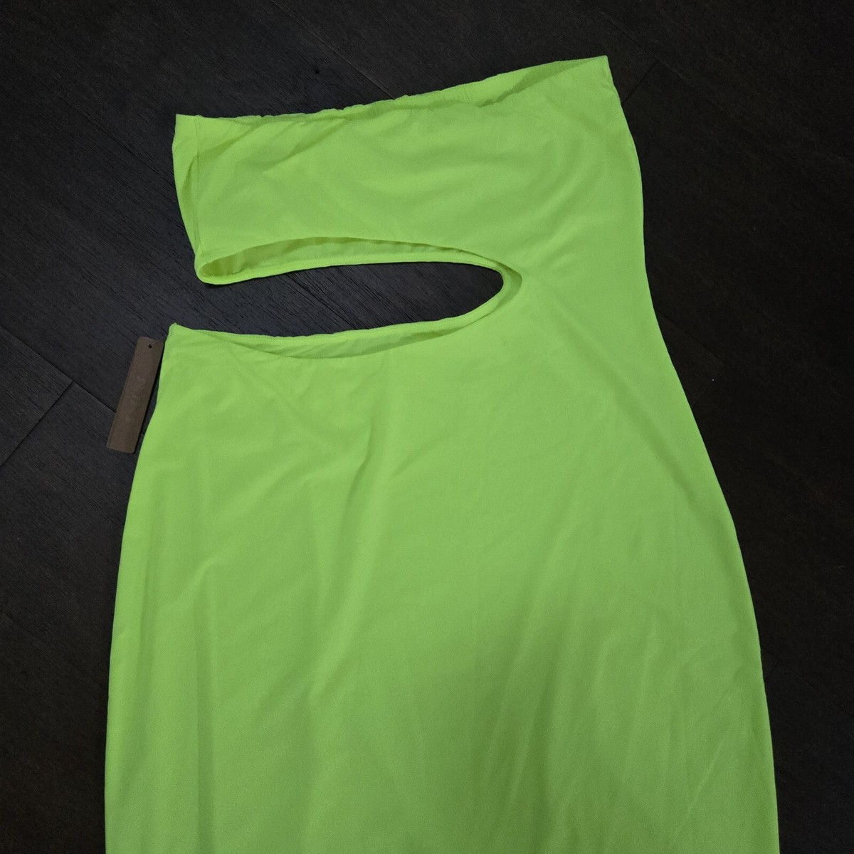 green emerald velvet dress Green skims Dress – OKEA