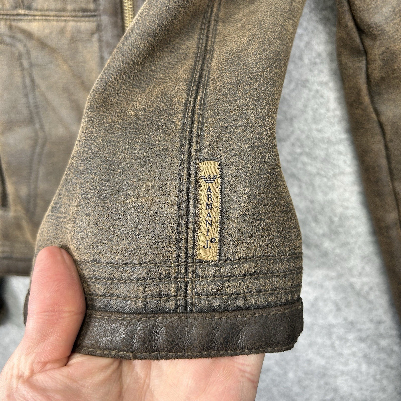 Vintage Armani Jeans Shearling Jacket Women’s EU42 US6 Brown Full Zip Retro Coat image 6