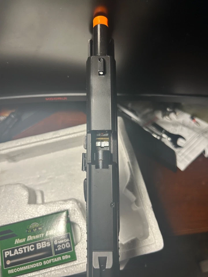 Pistola aeropuerto muelle Taurus p24/7 Foto 4 de 4