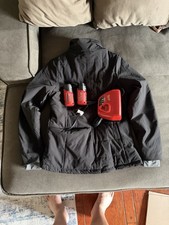 Milwaukee M12 Heated Gear  M With 2 Batteries...
