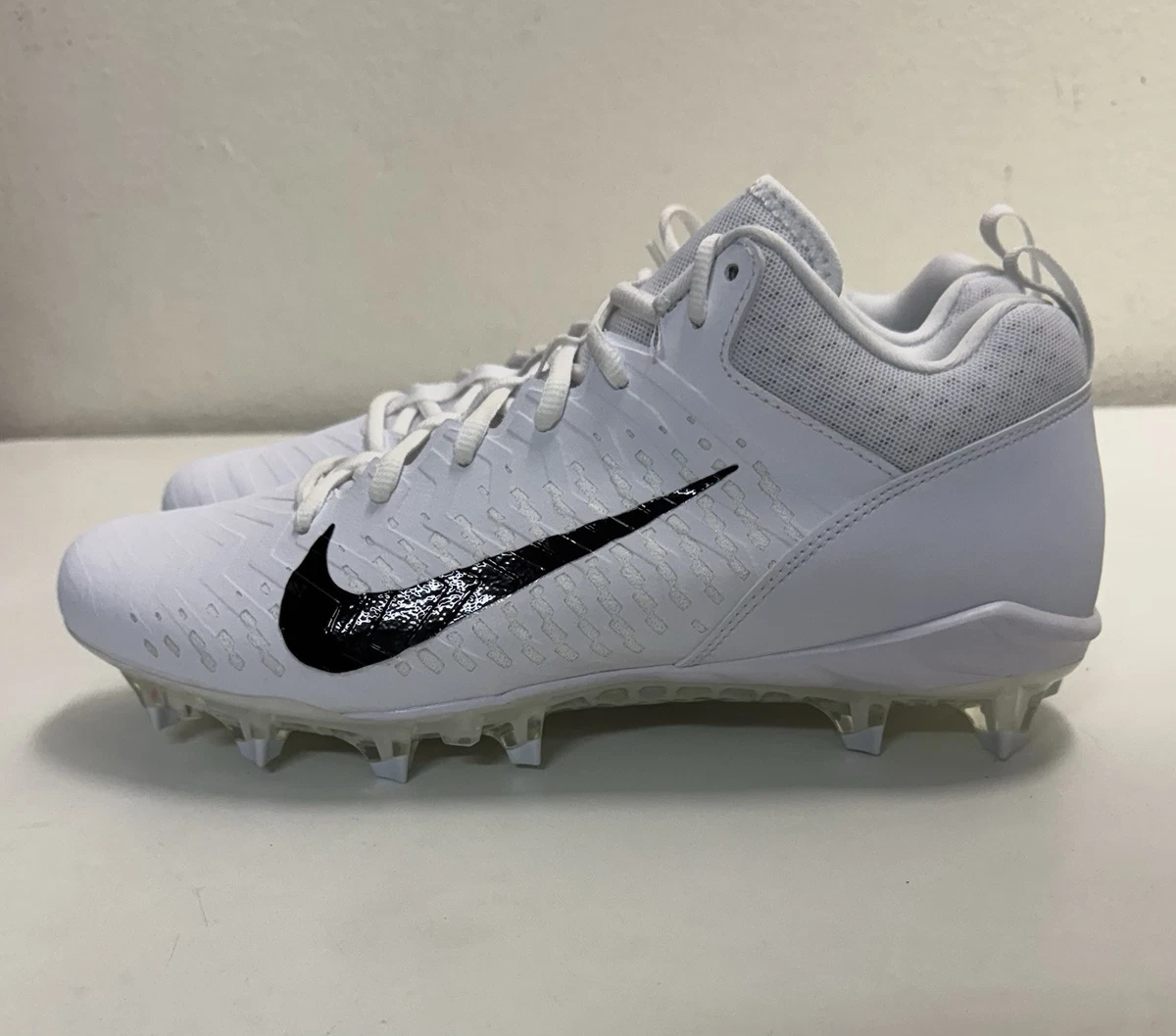 Preços baixos em Nike Alpha Menace Pro 2 Low White Black | eBay