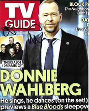 * DONNIE WAHLBERG * signed 8x10 photo * BLUE BLOODS * COA *