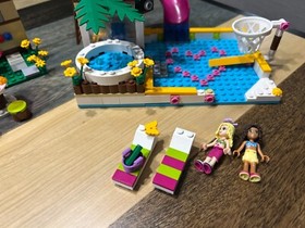 LEGO FRIENDS: Heartlake City Pool (41008)