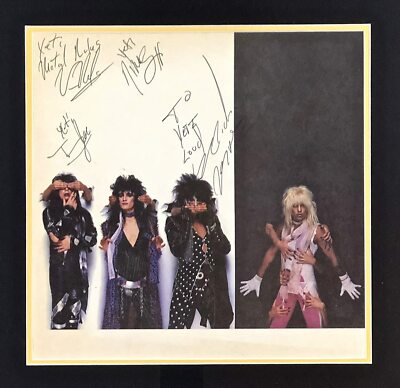 激レア！MOTLEY CRUE メンバー全員サイン入り写真カード s-l400.jpg