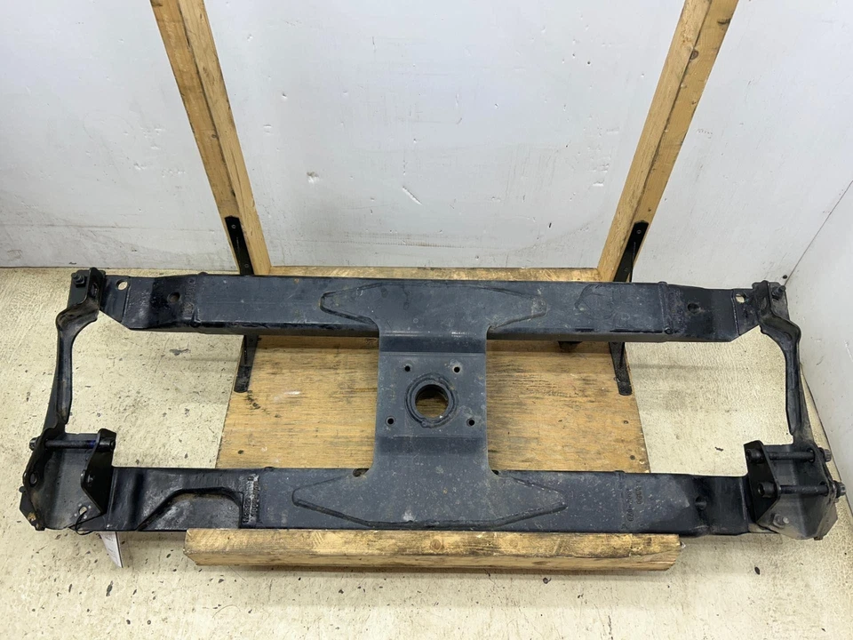 2016 - 2019 NISSAN TITAN XD 5TH WHEEL HITCH FRAME MOUNT 125596REV *67K MILES* Foto 2 de 4