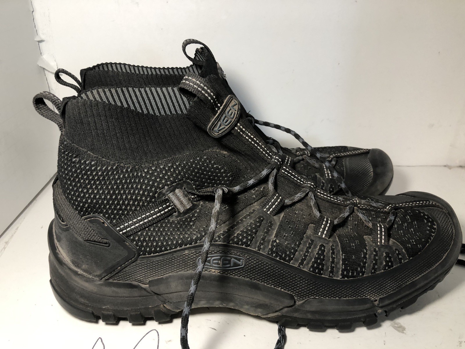 Scarpe da trekking Keen Targhee Evo Mid nere da uomo taglia 12