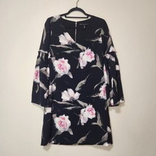 White House Black Market Shift Bell Sleeve Dress Black Floral Size 4