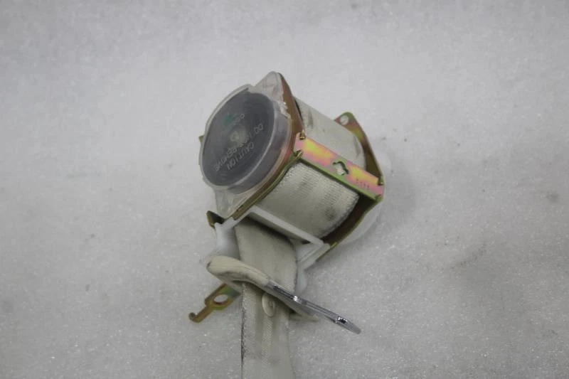 Cinturón de seguridad trasero derecho Lexus SC430 2002 2003 2004 2005 CRUDO LA00 Foto 3 de 4