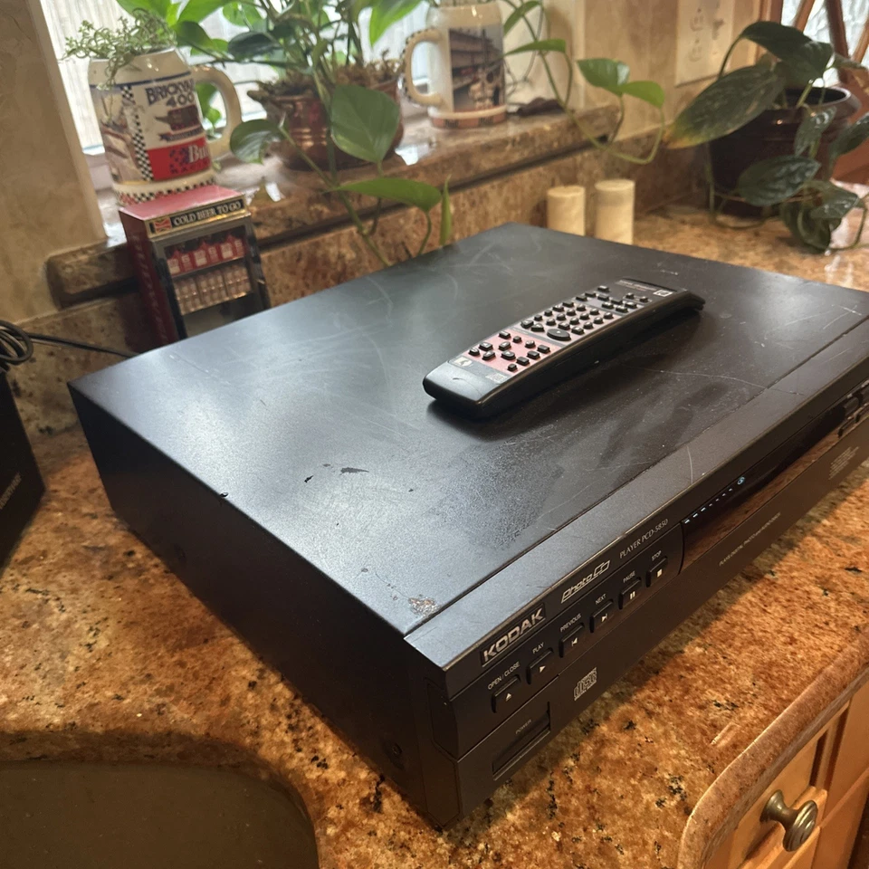Vintage Kodak PCD-5850 5-disc CD Changer Digital PhotoCD Player with Remote RARE - Image 3 of 4