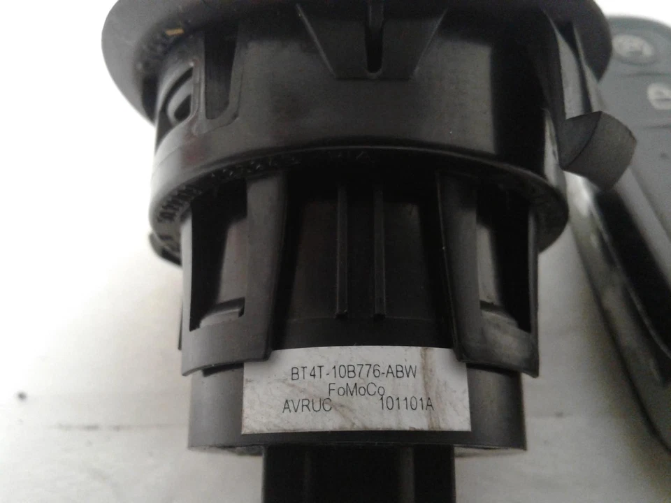 Used Ignition Switch fits: 2011 Ford Edge electric switch only keyless ignition - Image 3 of 4