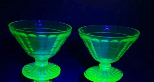 2 Vintage Anchor Hocking Block Optic Uranium Glass Sherbet Dessert Cups Glows