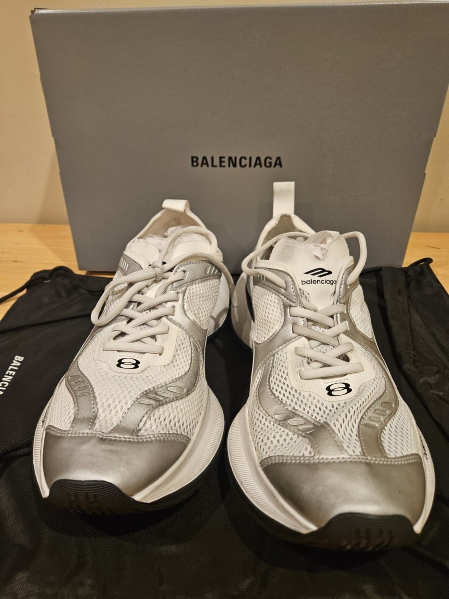 Balenciaga Men's Circuit Low Top Sneakers 793945WFLGY White Silver