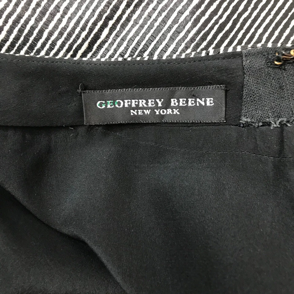 Vintage Size 8 Geoffrey Beene Black and White Stripe Skirt - Image 4 of 4