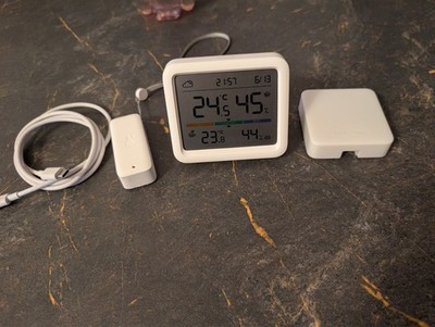 SwitchBot Meter Pro Wetterstation + WLAN Hygrometer & Thermometer Innen/Außen -
