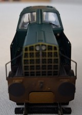 Hornby R3180 Class 4wDM 0 4 0 Sentinel Shunter in Tarmac green weathered