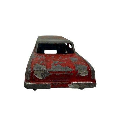 Vintage Hubley Ford Ranch Wagon Diecast Toy Car 1950s Metal Chicago USA Red