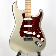 Fender American Elite Stratocaster Champagne 2017 Electric Guitar Strat