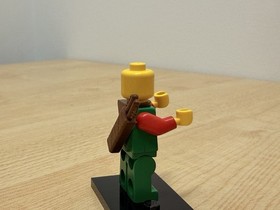 LEGO Forestman Minifigure Red PLUME/Arms 6066 Camouflaged Outpost Castle cas137a