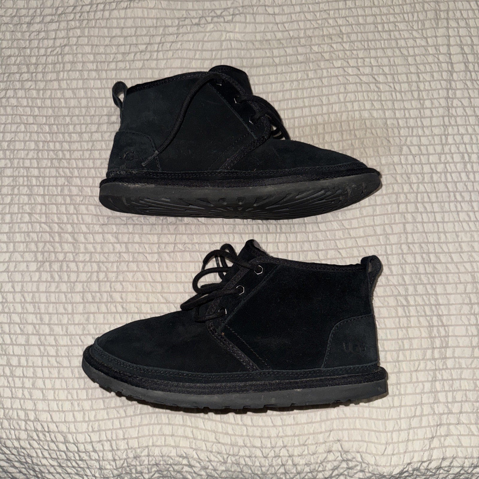 Uggs Neumel - image 1