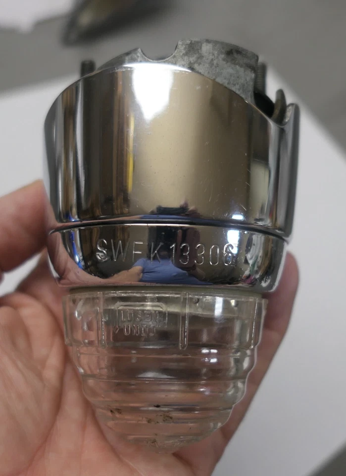 Conjunto de señal de giro delantera transparente lado pasajero Porsche 356B 356C SWF K13306 Foto 3 de 4