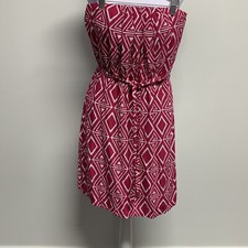 Ava Lynn | Size XS | Pink/White Geometric with Pockets Strapless Dress