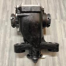 Rear Differential Axle Carrier Automotive Piece , 52700006 , 20230303
