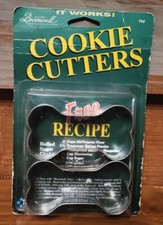 Vtg 1995 Dog Bone Metal Cookie Cutters Lot Of 2 NOS Made in USA 4" x 2" x 1"