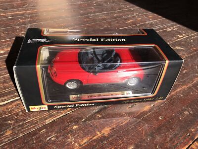 1:18 Maesto Alfa Romeo 916 Spider (1995)