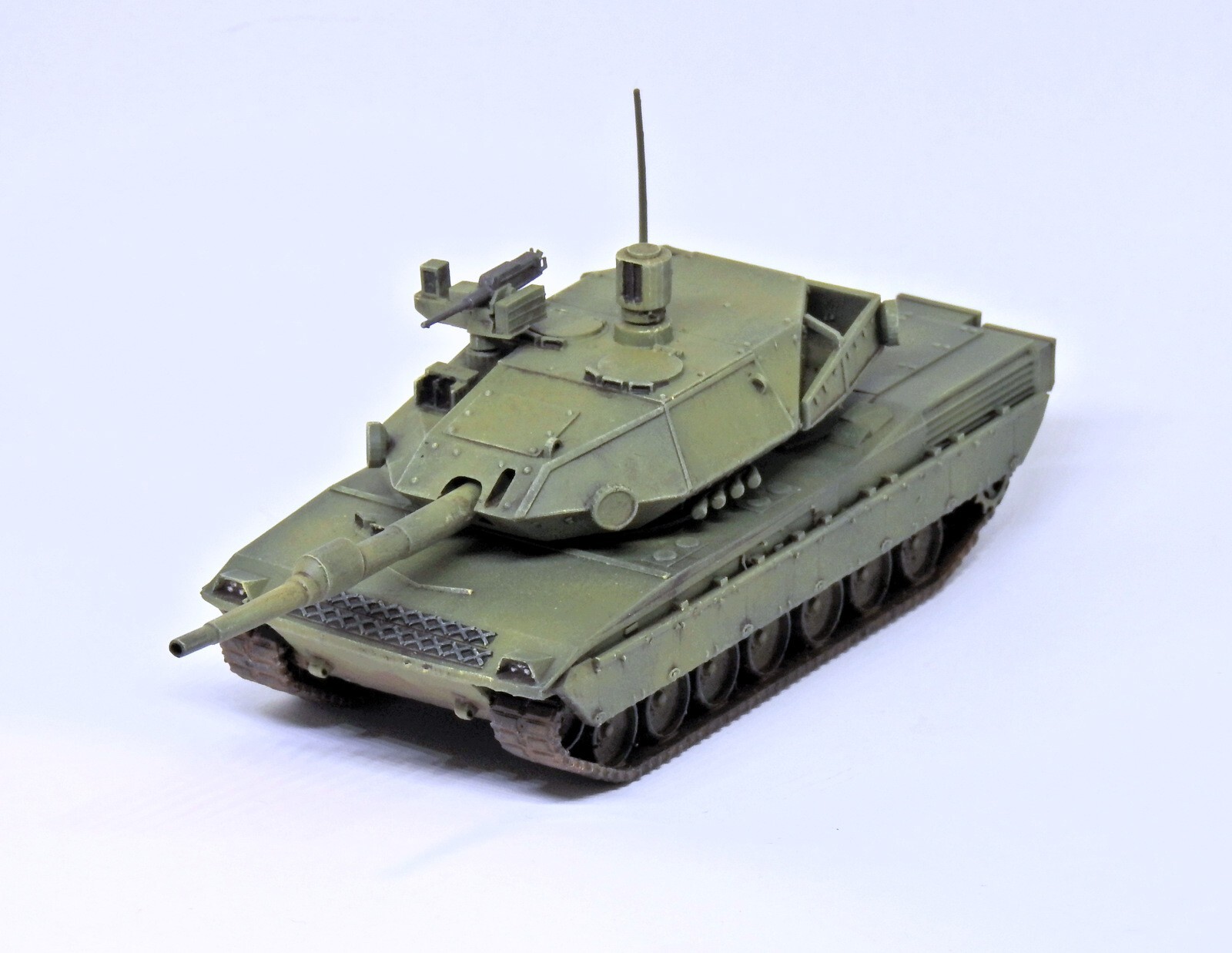 PRO BUILT 1/72 C1 Ariete Hitfact- ready model