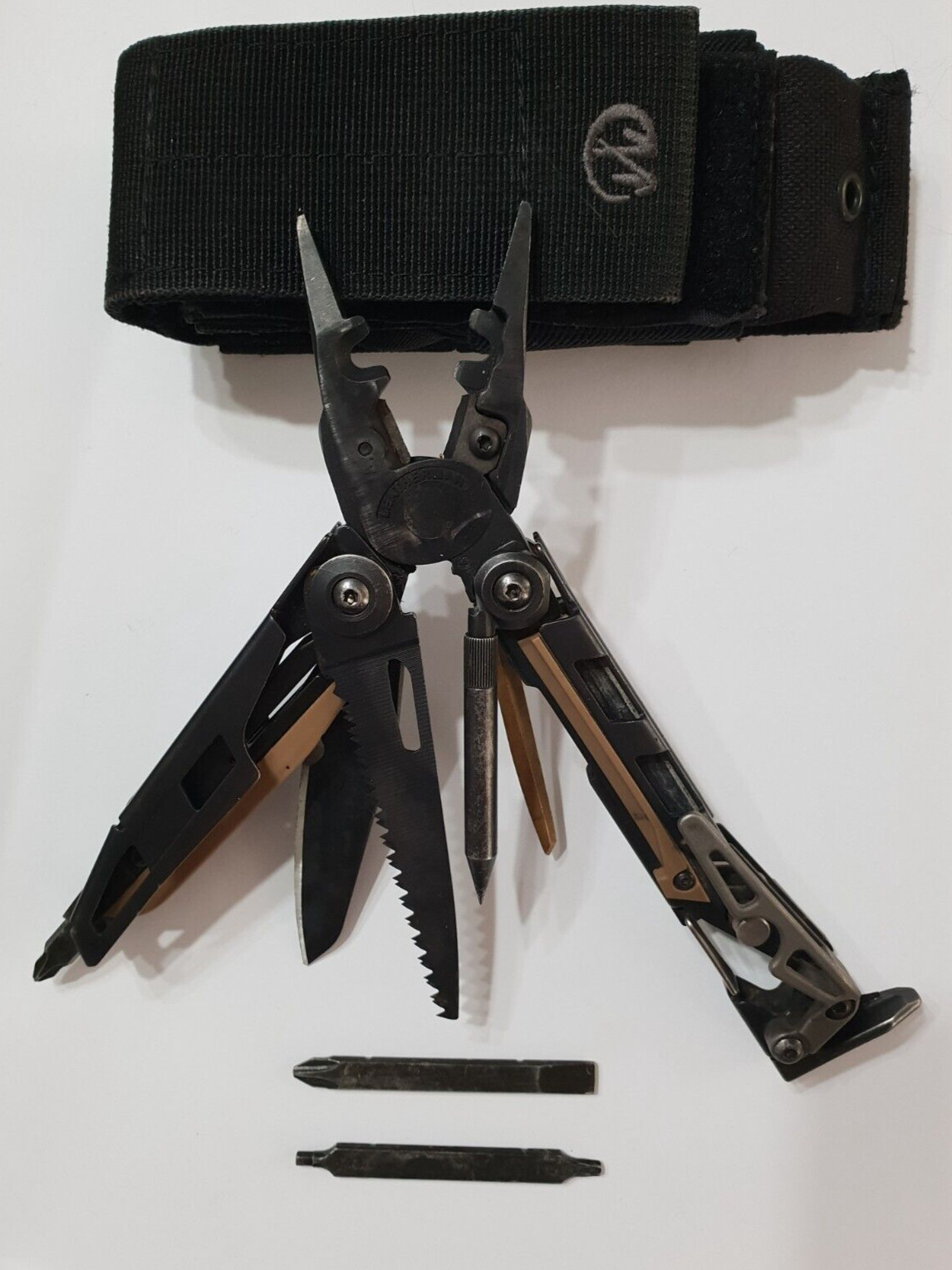 Multiherramienta Leatherman MUT EOD Militar BO Negra Rara Retirada