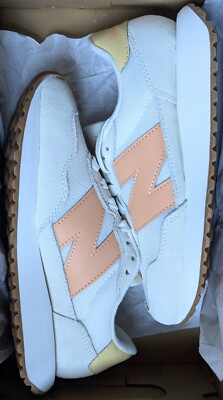 🔥RARE!🔥 New Balance 227 Women's Sneakers Angora Hazy Peach